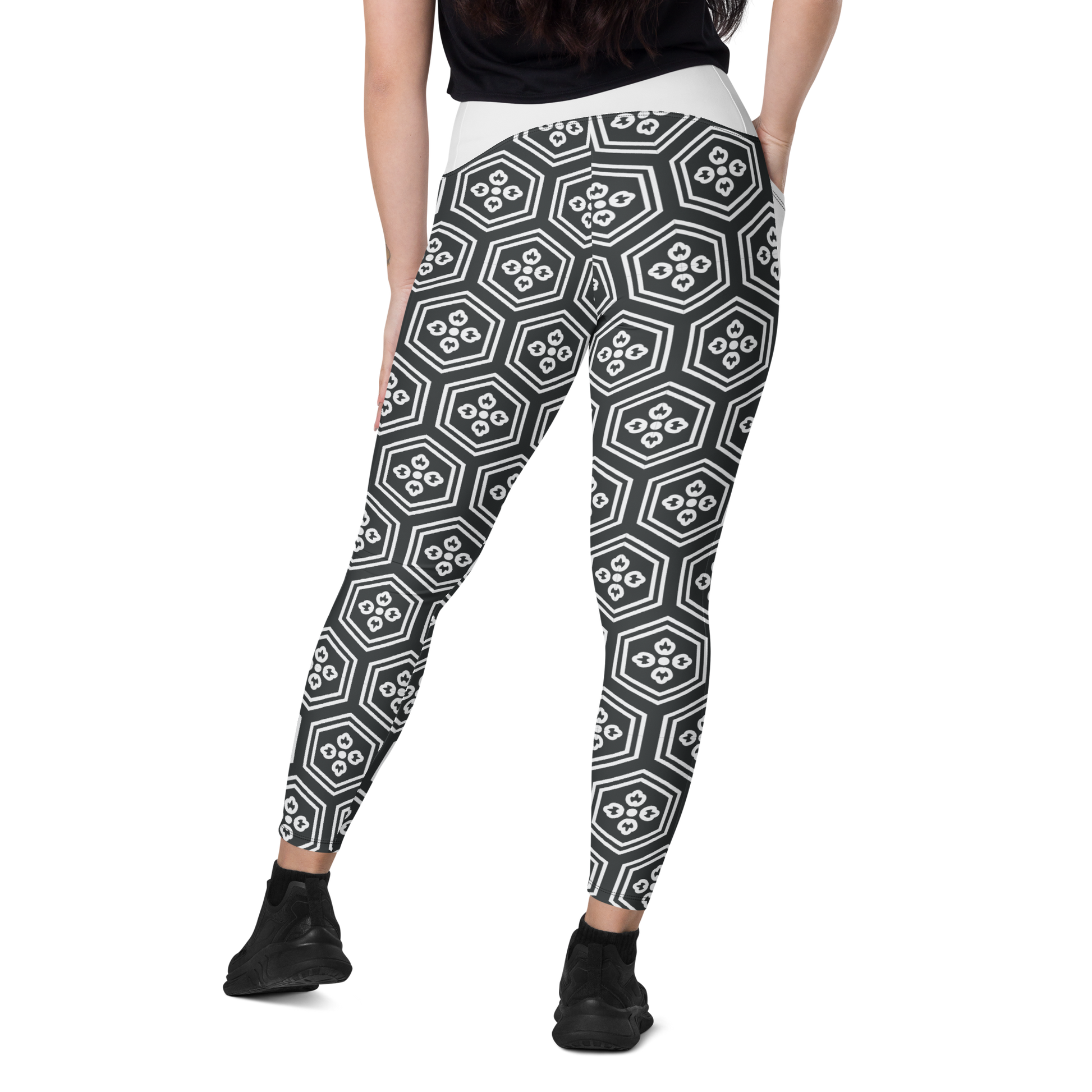 White Kikkou Leggings with pockets - Oni Threads