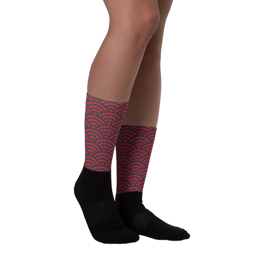 Red Seigaiha Socks - Oni Threads