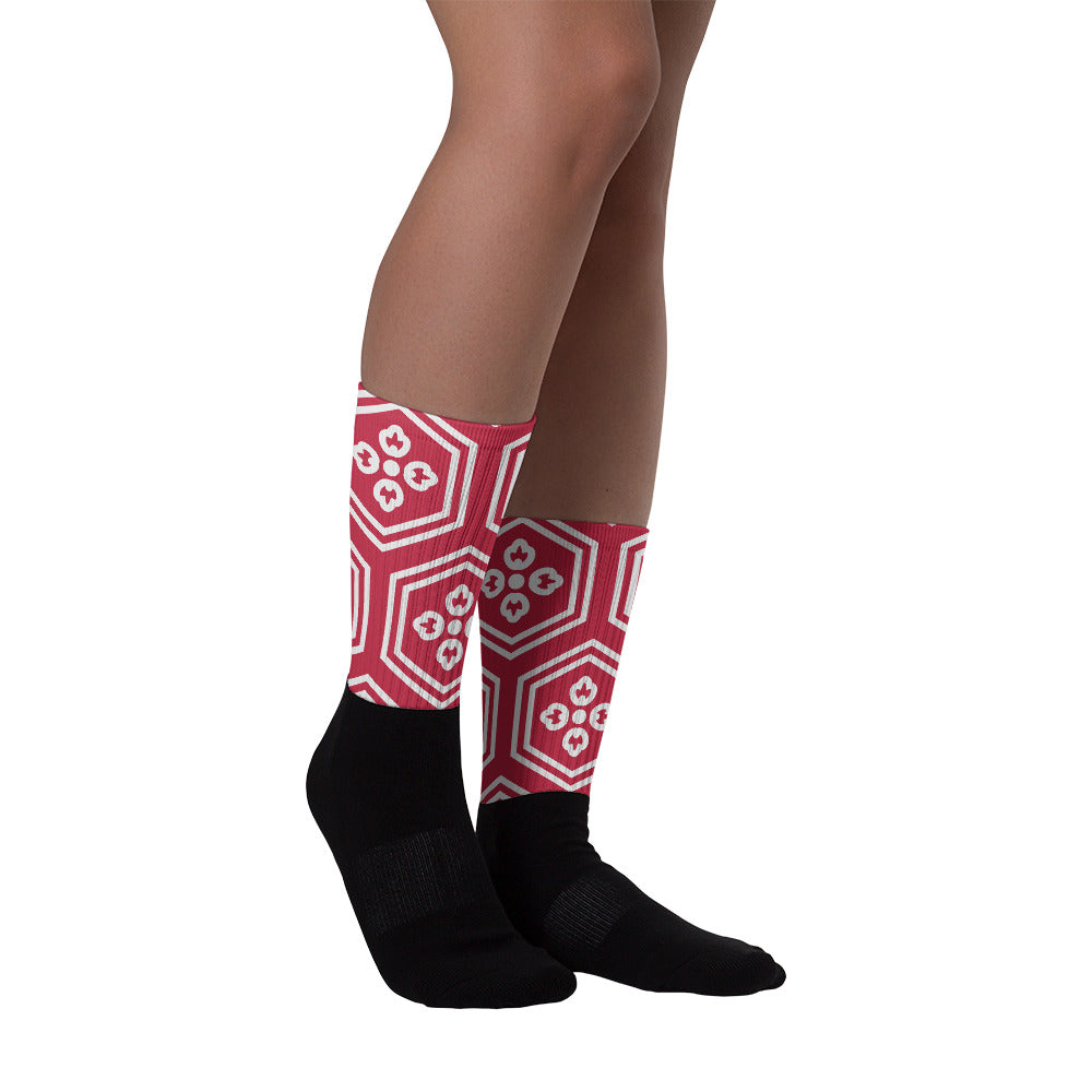 Red Kikkou Socks - Oni Threads