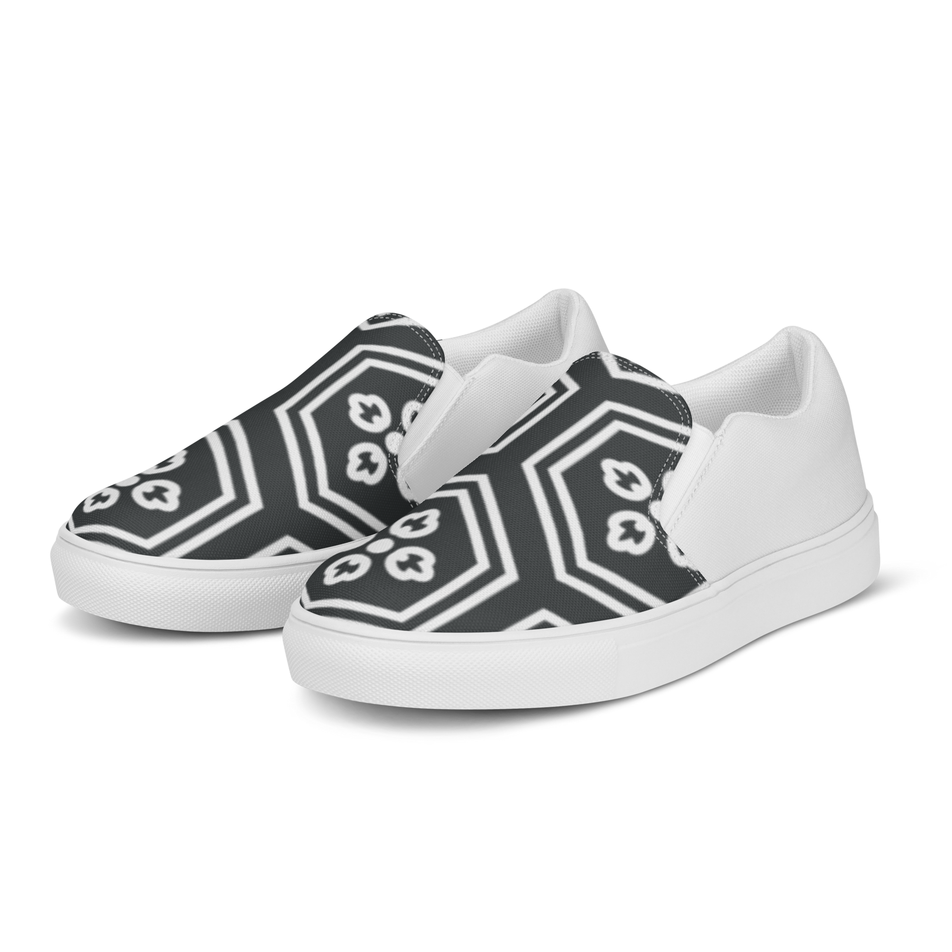 The Kikkou Men's slip-on canvas shoe - Oni Threads